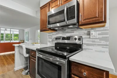 2998 NW 48th Ter #432 1