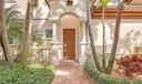 115 Tresana Boulevard #33 Photo