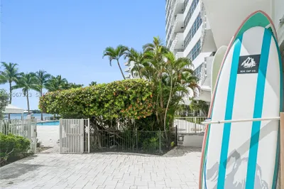 20 Island Ave #1206 1