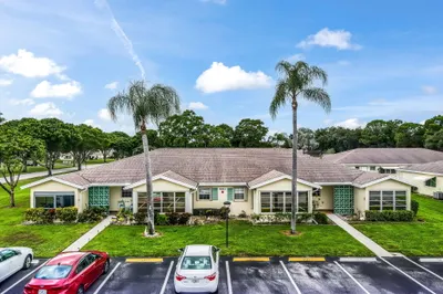 5091 LAKEFRONT Boulevard #C 1