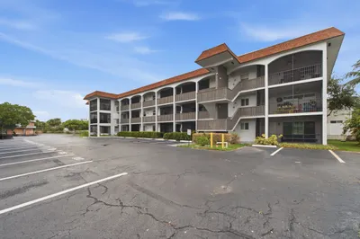 651 PINE Drive #309 1