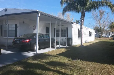 12 Universidad Lane 1