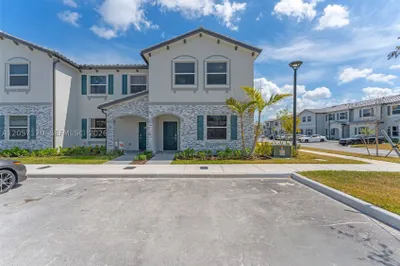 191 SE 11th Ave 0 1
