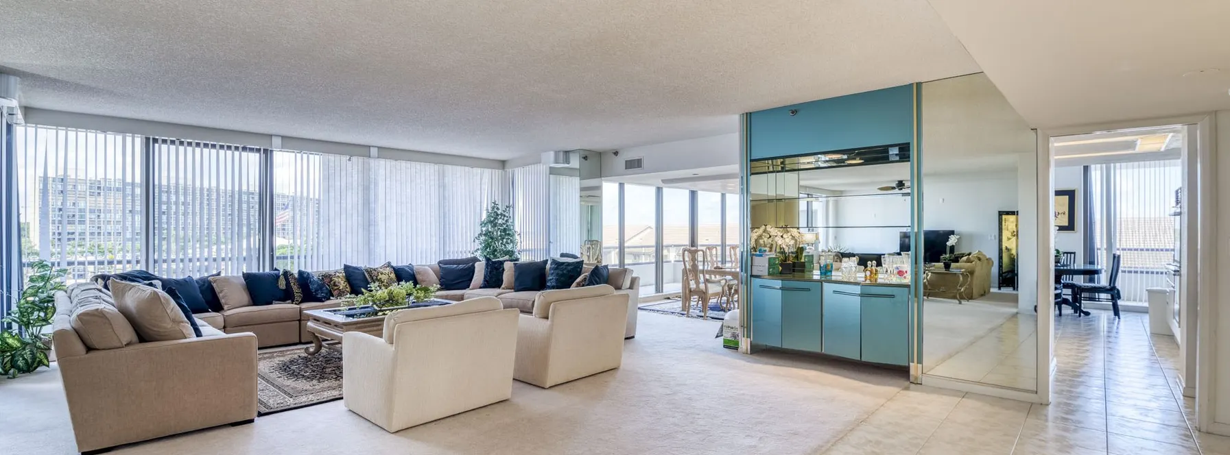 Just Listed | 100 Lakeshore Drive #252