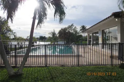 1350 SW 122nd Ave #123 1
