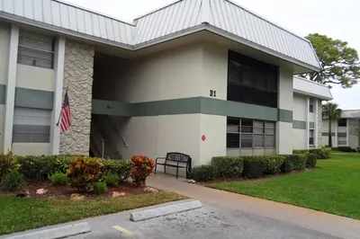 2302 Sunrise Blvd #108 1