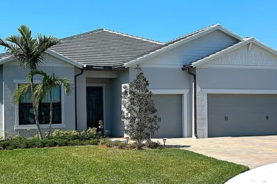 410 SE Vallarta Drive 1