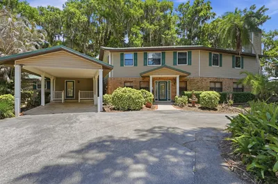 200 Windy Point Road 1