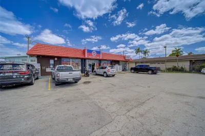 7401 Coral Way 1