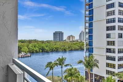 2670 E Sunrise Boulevard #607 1
