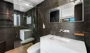 360 Harbor Dr Photo