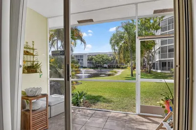 3162 Via Poinciana #6 1