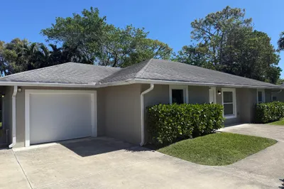 3860 Canal 9 Road #4 1