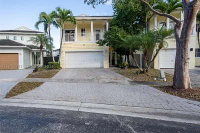 357 NE 35th Ter 1