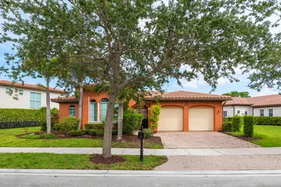 8269 NW 124th Terrace 1