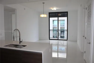 301 Altara Ave #UPH1001 1