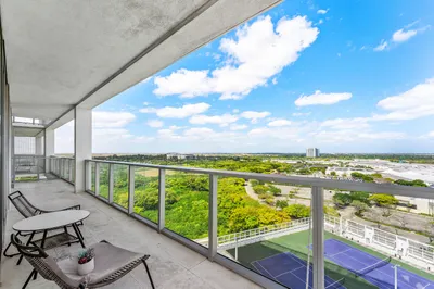 2000 Metropica Way #1509 1