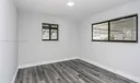 242 E 42nd St Photo