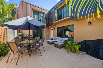 5620 SE Windsong Lane #425 1