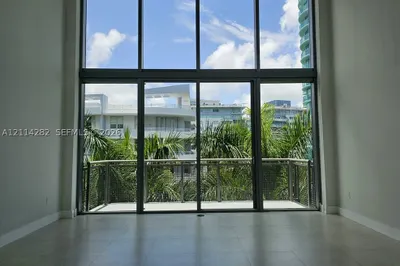 6000 Collins Ave #528 1