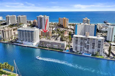 400 N Riverside Dr #501 1