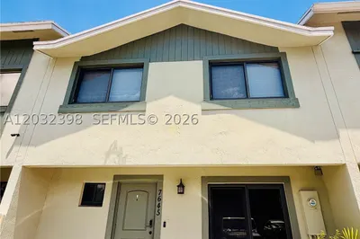 7645 NW 38th Ct 1