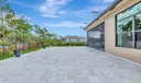 2801 SE Ashfield Dr Photo