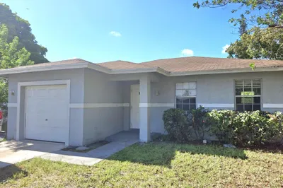 701 NW 15th Court 1