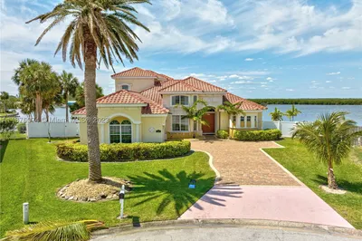 258 Bimini Road 1