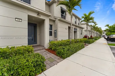 336 NW 8th Ct 1