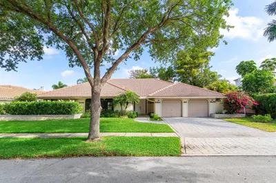2715 NW 28th St 1