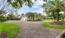 560 SW Bay Pointe Circle Photo