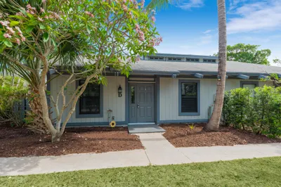 416 N Cypress Dr d, Tequesta, FL 33469-8