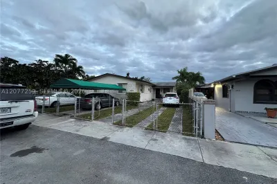 1838 NW 18th St 1