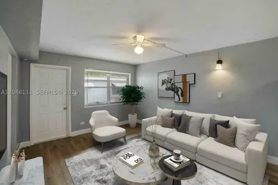 817 NW 12th Ave #2 1