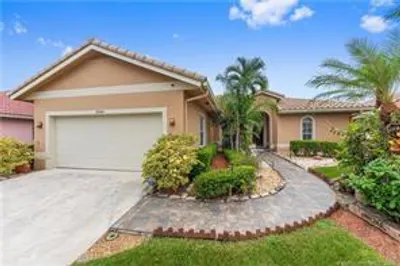 9140 Cypress Hollow Drive 1