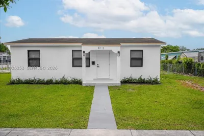 813 NW 6th Ave 1