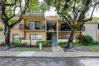 10423 N Kendall Dr #C109 1
