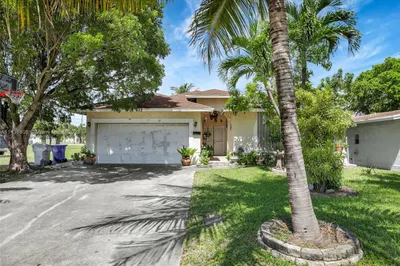 613 NW 5th Ave 1
