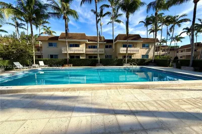 14500 SW 88th Ave #258 1