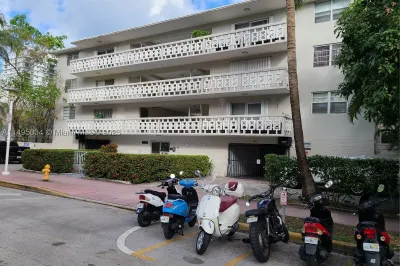 1725 James Ave #27 1
