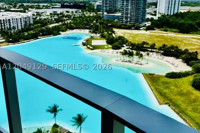 2411 Laguna Circle North #1411 1