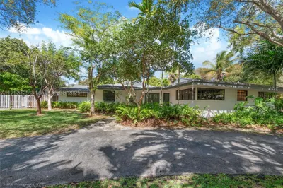 7261 SW 134th Ter 1