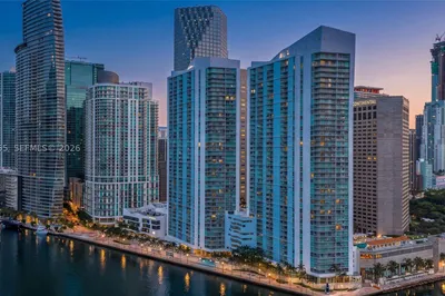325 S Biscayne Blvd #2320 1