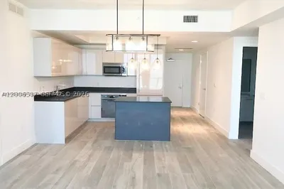 1010 Brickell Ave #4609 1