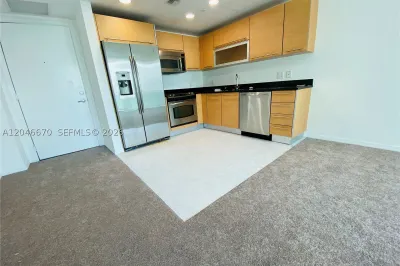 951 Brickell Ave #1909 1