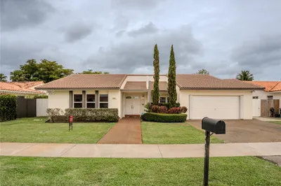 2431 SW 124 Ave 1