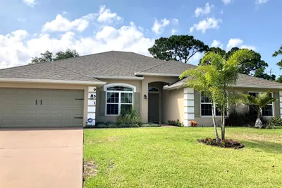 951 SW Bay State Road 1