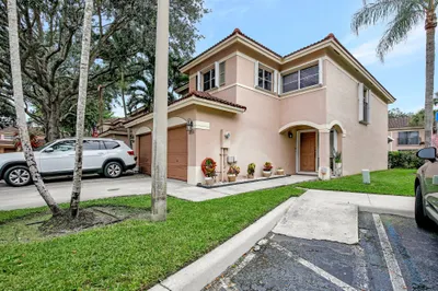 9715 NW 23 CT