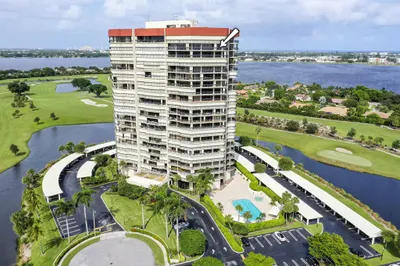 1900 Consulate Place #2104 1